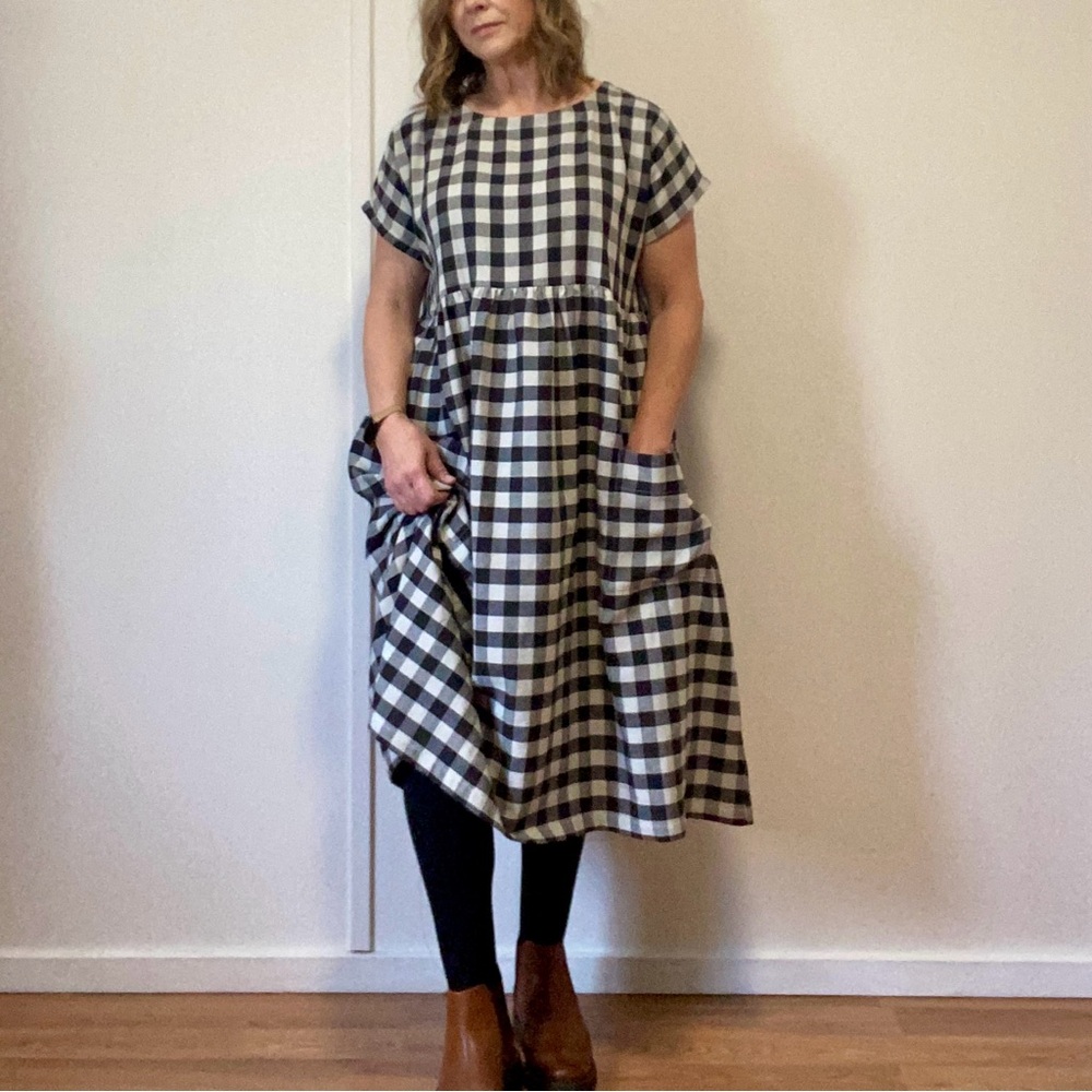 Checkered Black and White Midi Dress - Picture 2 of 9